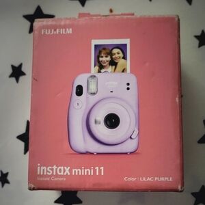 Fuji Instax 11 polaroid